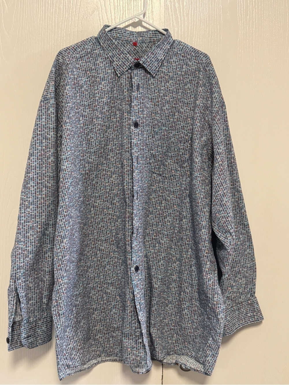 Signum Men's Blue Patterned Button-Up Shirt